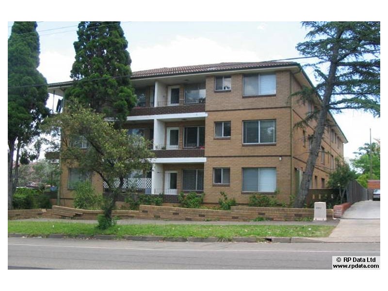 1/142 Good Street, Harris Park NSW 2150