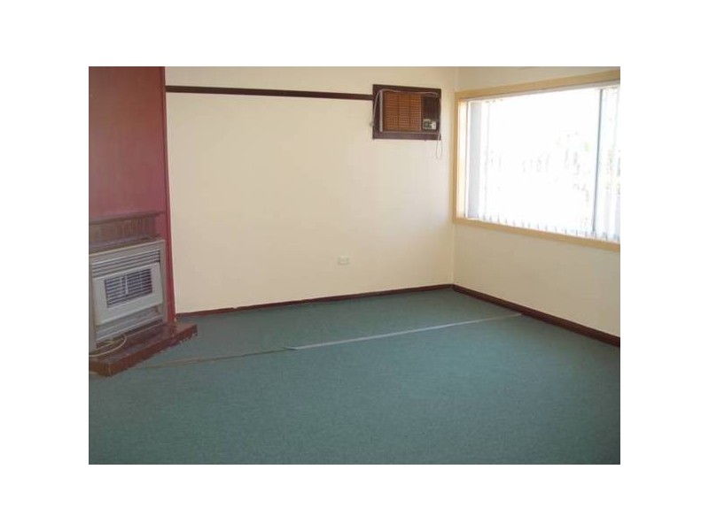 4 Styles Place, Merrylands NSW 2160