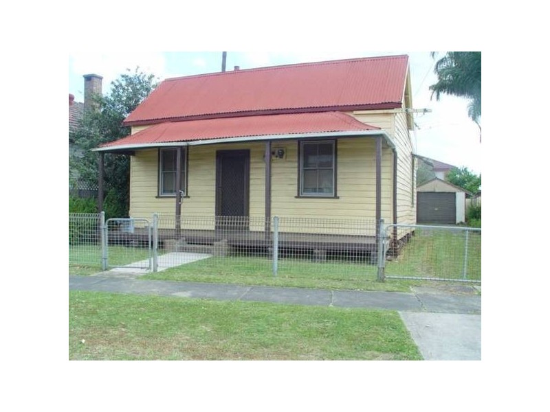 8 Margaret Street, Granville NSW 2142