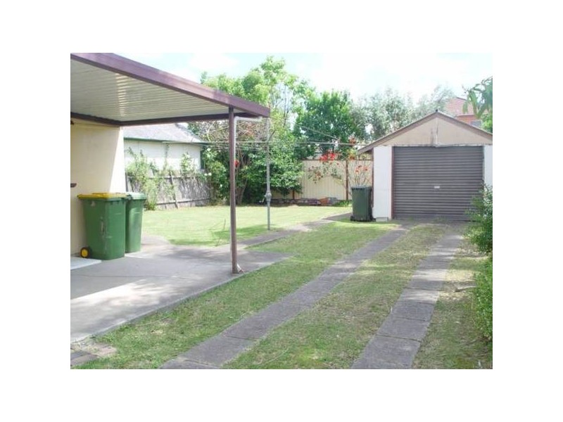 8 Margaret Street, Granville NSW 2142