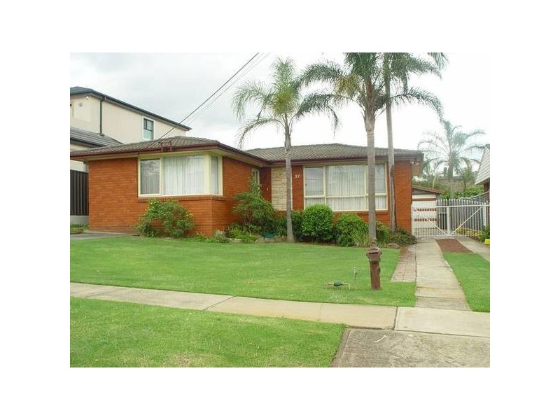 97 Roberta Street, Greystanes NSW 2145