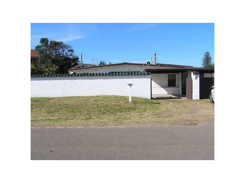 18 Pacific Avenue, Anna Bay NSW 2316