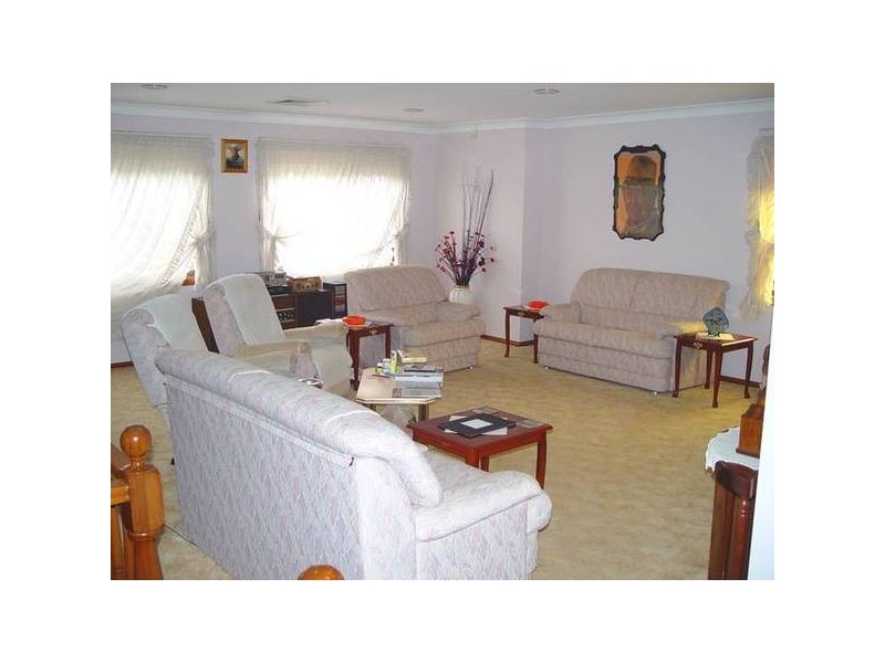 82 Roberta Street, Greystanes NSW 2145