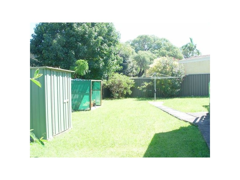 6 Wainwright Street, Guildford NSW 2161