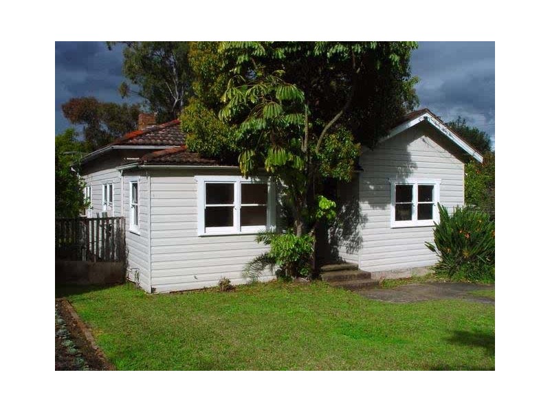 13 Warra Street, Wentworthville NSW 2145