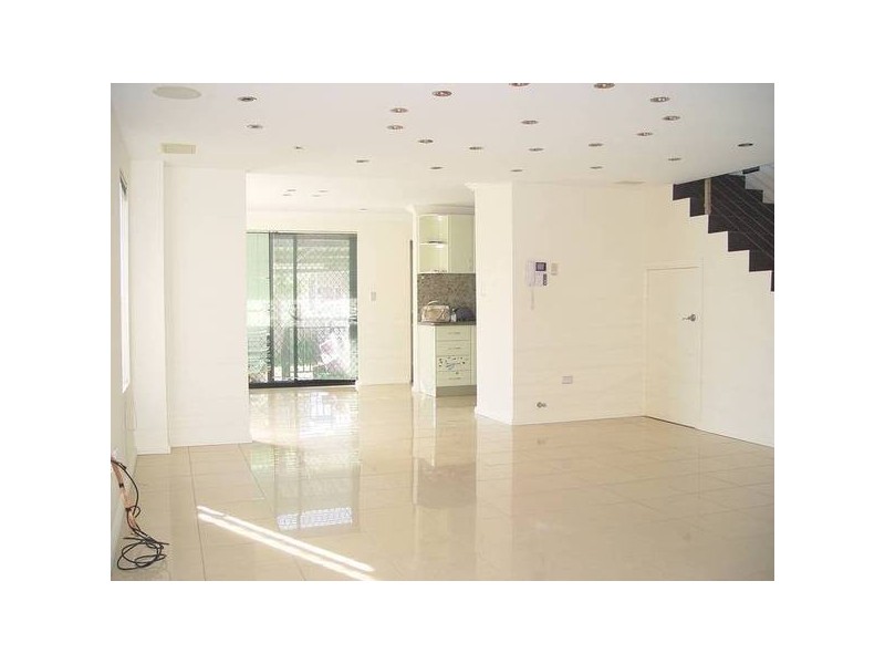 1A Lynette Street, South Wentworthville NSW 2145