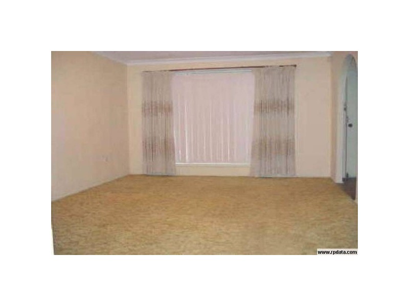 4 Defoe Place, Winston Hills NSW 2153