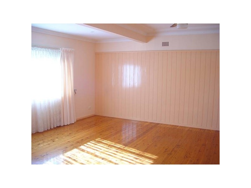 7 Bartlett Street, South Wentworthville NSW 2145