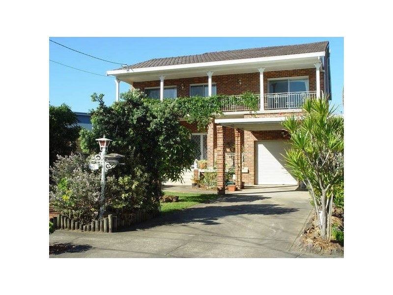 7 Barfil Crescent, South Wentworthville NSW 2145