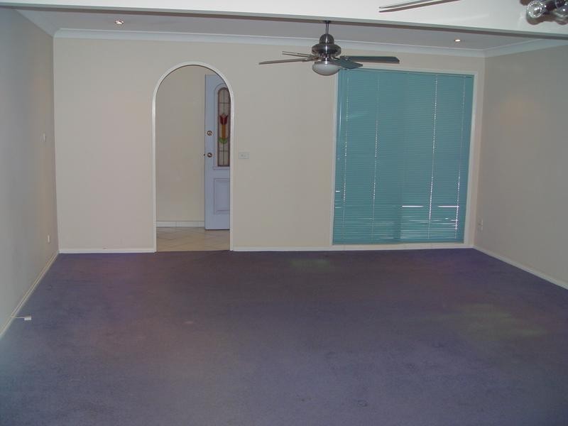 214 Minchen Drive, Minchinbury NSW 2770