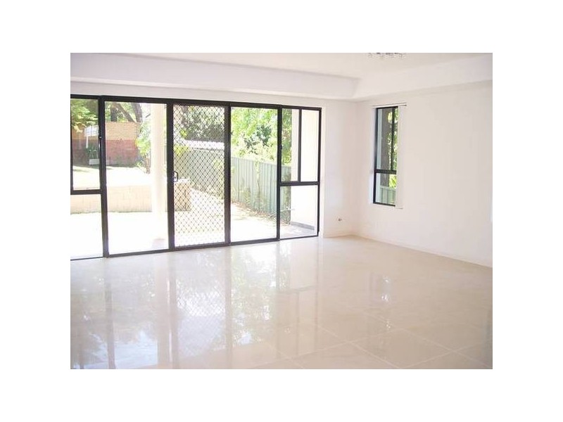 5 Page St, Wentworthville NSW 2145