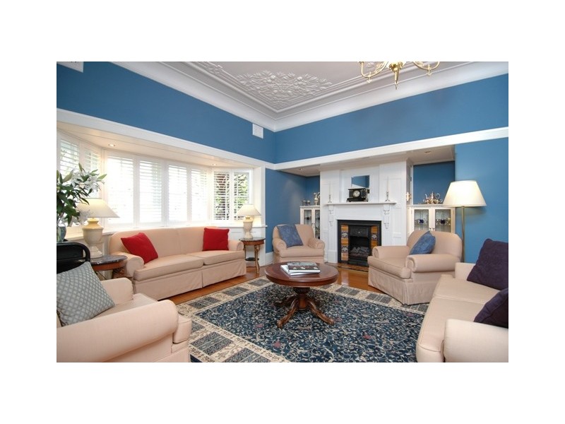 2 Heydon Avenue, Warrawee NSW 2074