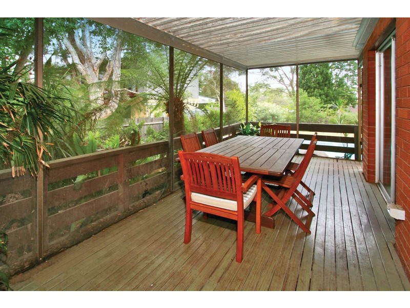 16 Vernon Street, Turramurra NSW 2074