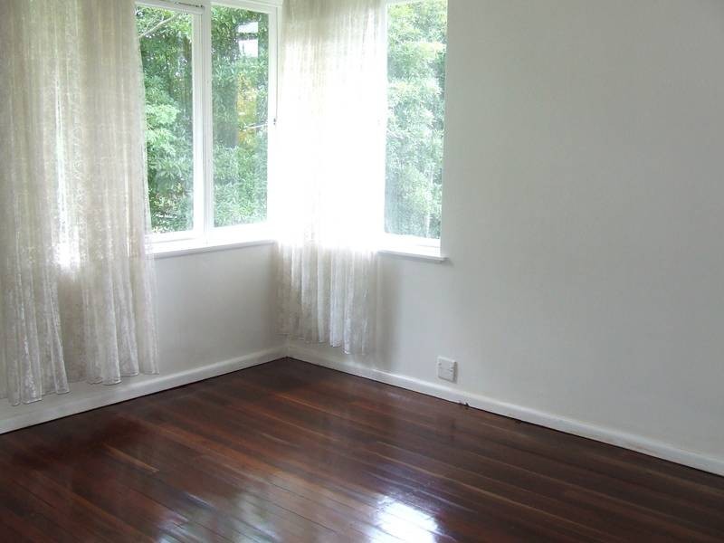 15 Canberra Avenue, Turramurra NSW 2074