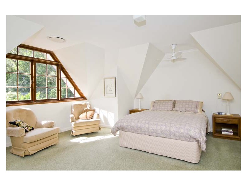 33 Warrowa Avenue, Pymble NSW 2073