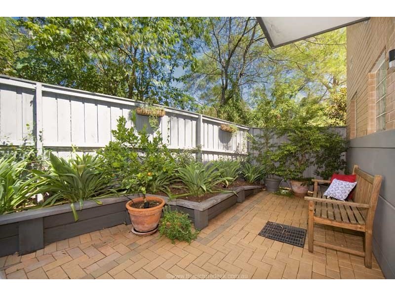 11/2-4 Bloomsbury Avenue, Pymble NSW 2073
