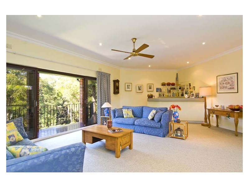 16 Finchley Place, Turramurra NSW 2074