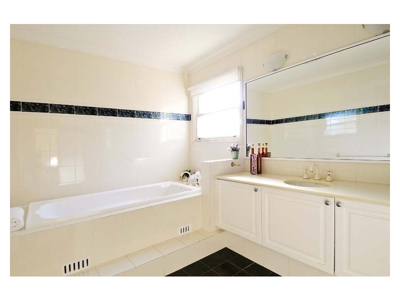 74 Kintore Street, Wahroonga NSW 2076