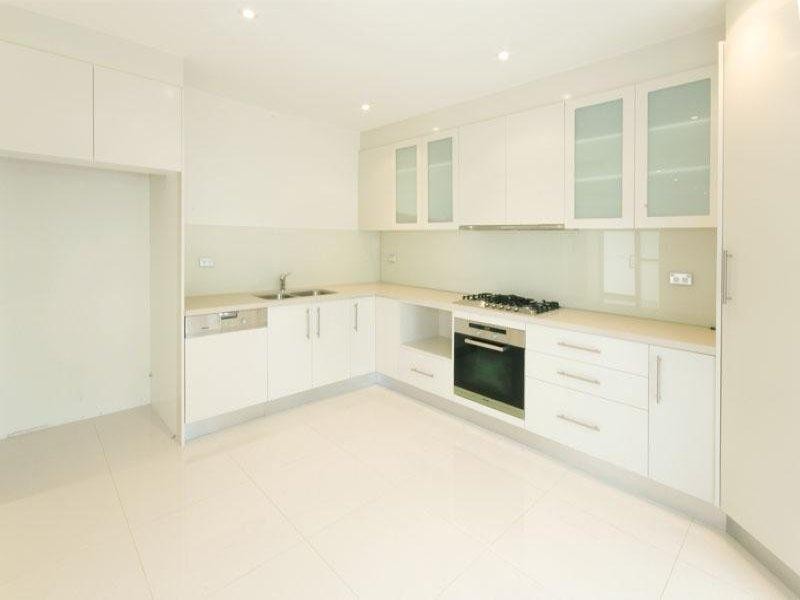 1/2 Fiddens Wharf Road, Killara NSW 2071