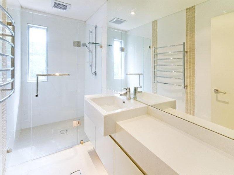 1/2 Fiddens Wharf Road, Killara NSW 2071