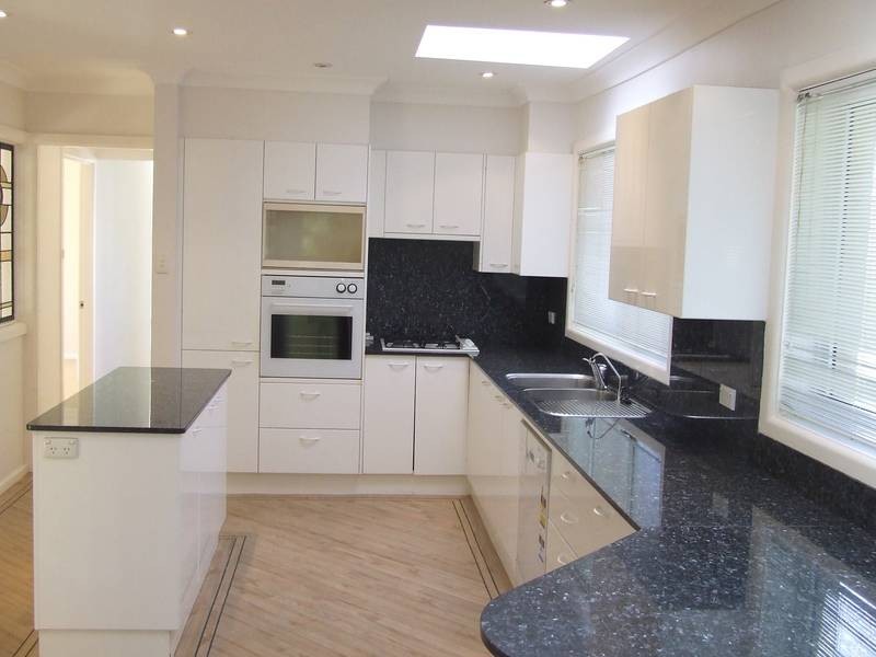 1 Glengarry Avenue, Turramurra NSW 2074