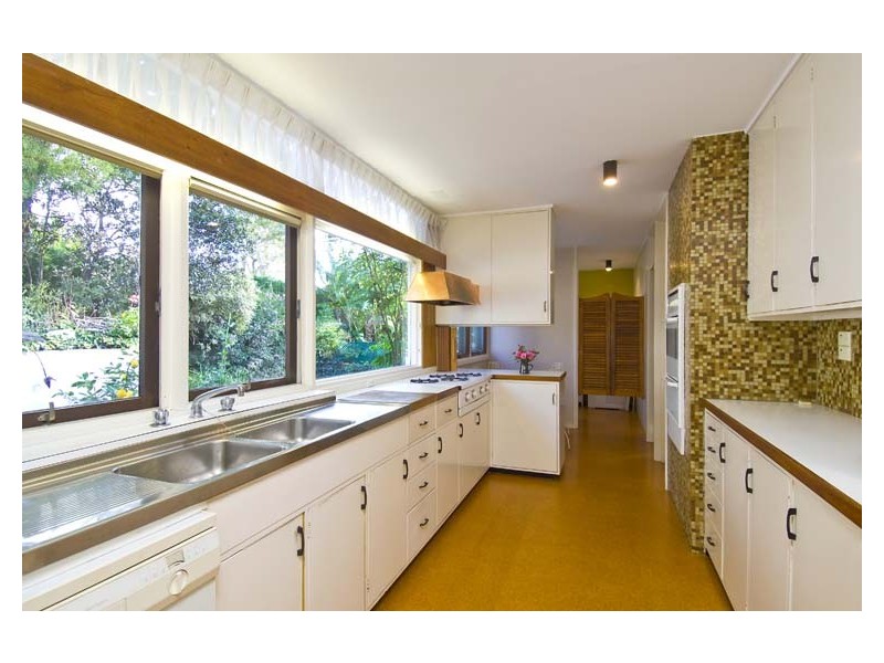 74 Ku-ring-gai Avenue, Turramurra NSW 2074