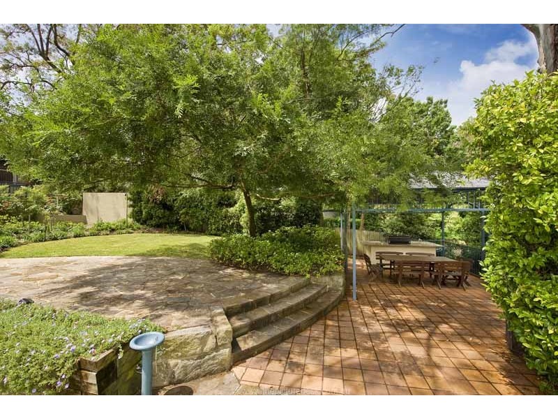 10 Berrillee Street, Turramurra NSW 2074