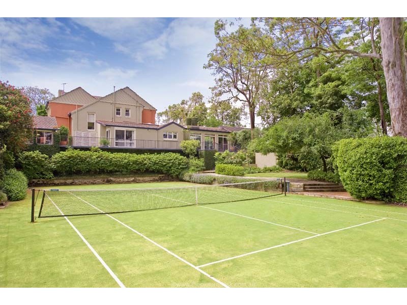10 Berrillee Street, Turramurra NSW 2074