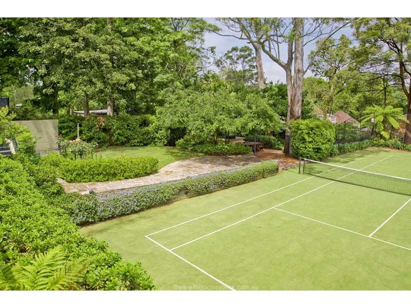 10 Berrillee Street, Turramurra NSW 2074