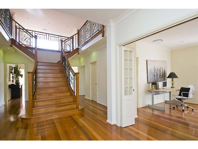 27 Boolarong Road, Pymble NSW 2073