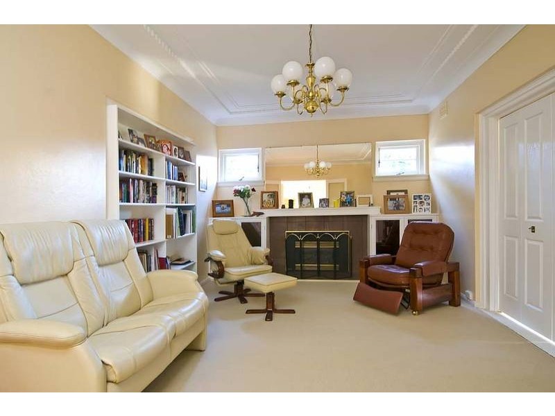 117 Pentecost Avenue, Turramurra NSW 2074