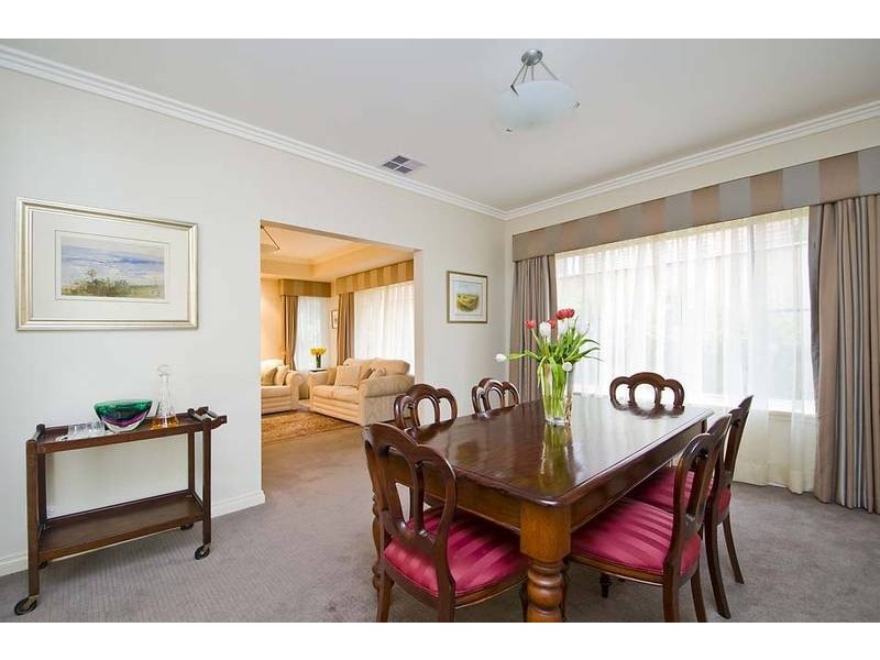 10 Bromley Avenue, Pymble NSW 2073