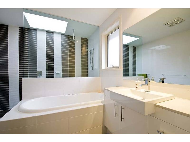 10 Bromley Avenue, Pymble NSW 2073