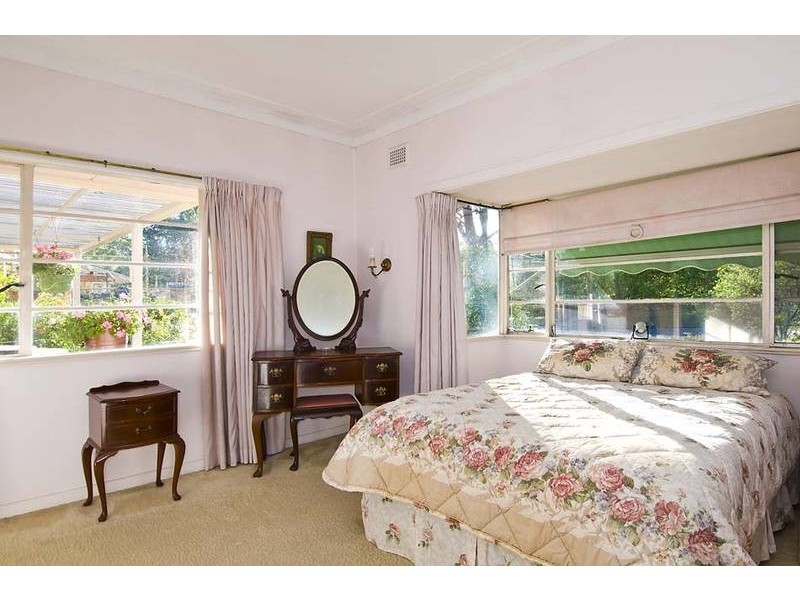 176 Killeaton Street, St Ives NSW 2075