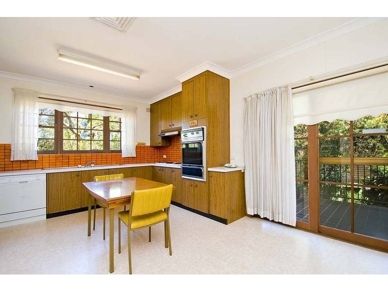8 Andrew Avenue, West Pymble NSW 2073