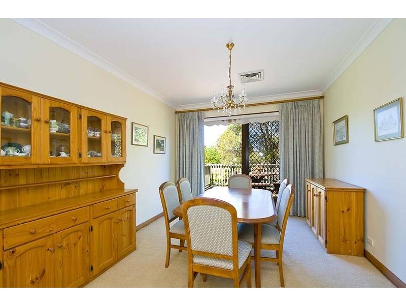 8 Andrew Avenue, West Pymble NSW 2073