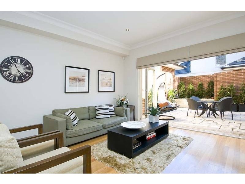 1 Kintore Street, Wahroonga NSW 2076