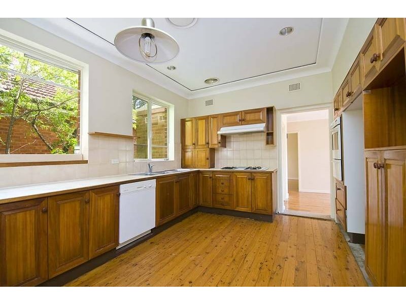 123 Livingstone Ave, Pymble NSW 2073