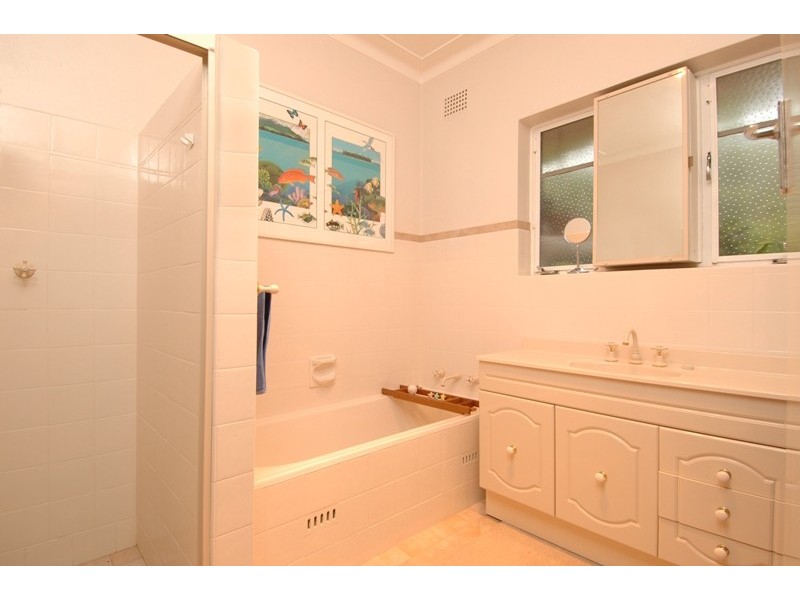 9 Barclay Close, Pymble NSW 2073