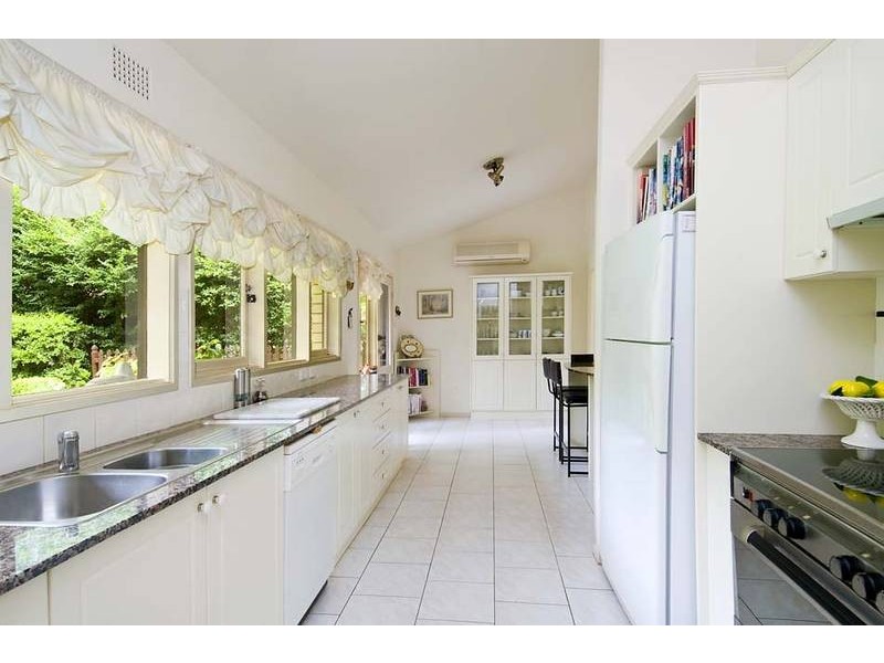 17 Roland Avenue, Wahroonga NSW 2076
