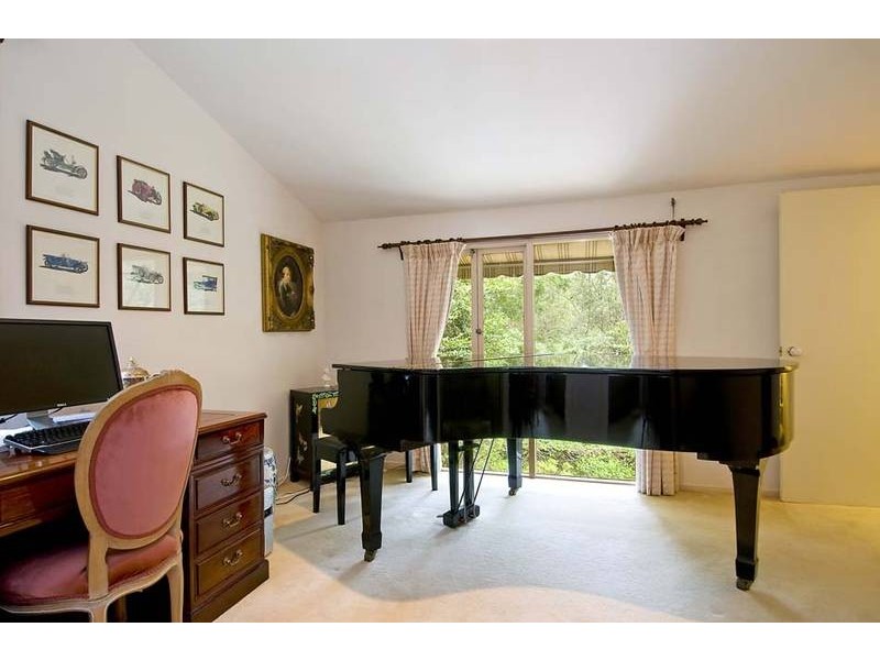 17 Roland Avenue, Wahroonga NSW 2076