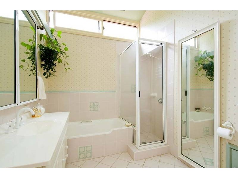 17 Roland Avenue, Wahroonga NSW 2076