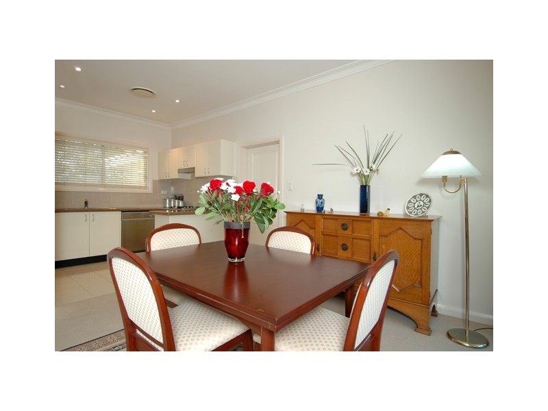 6/2 Canberra Avenue, Turramurra NSW 2074