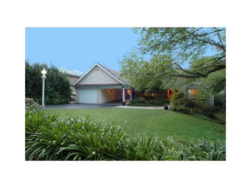 39 Greendale Avenue, Pymble NSW 2073