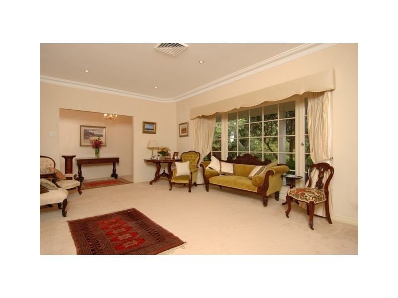 39 Greendale Avenue, Pymble NSW 2073