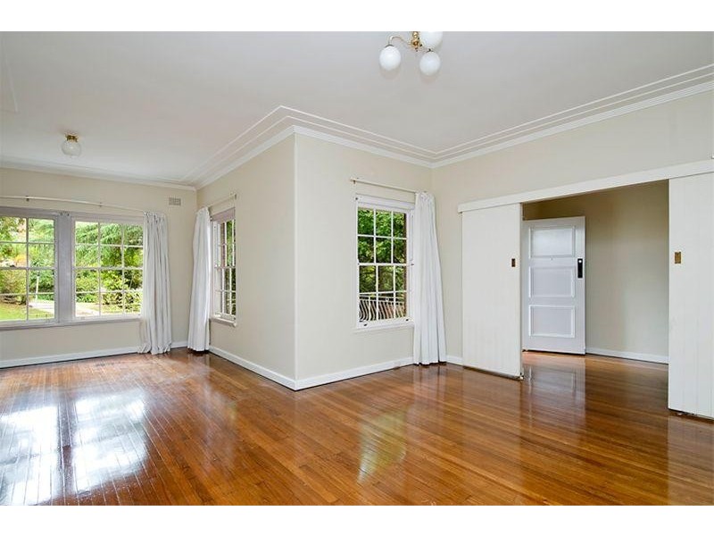 1a Woodlands Ave, Pymble NSW 2073