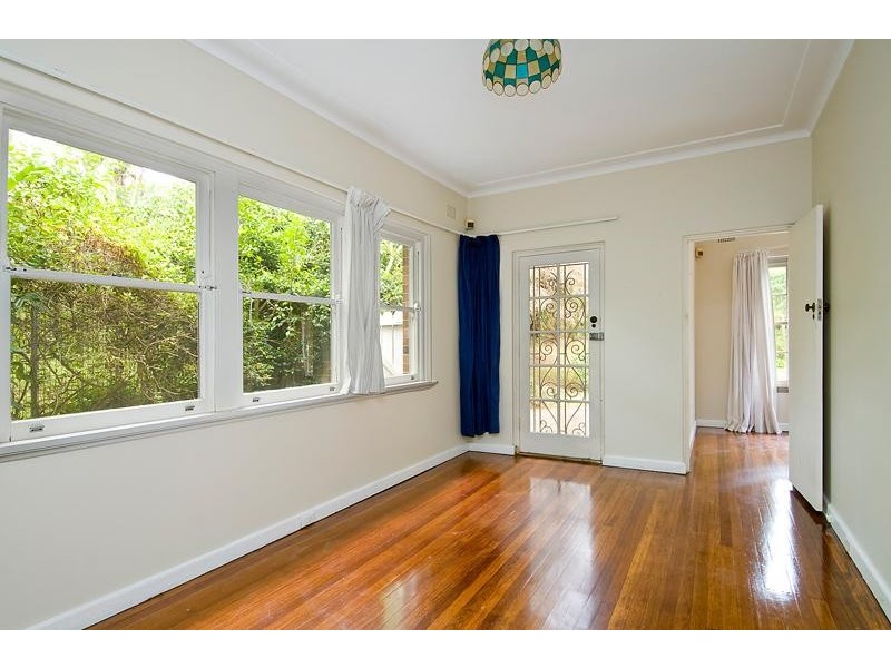 1a Woodlands Ave, Pymble NSW 2073