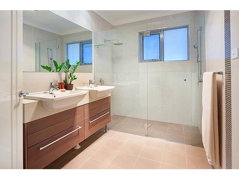 99 Pentecost Avenue, Pymble NSW 2073