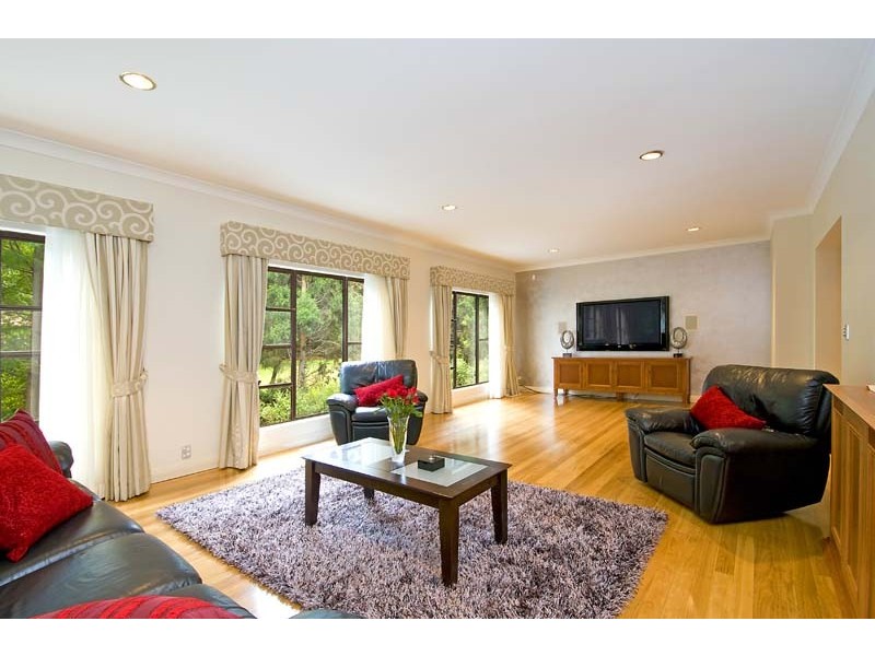 15 Linden Avenue, Pymble NSW 2073