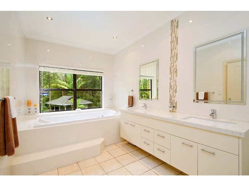 15 Linden Avenue, Pymble NSW 2073